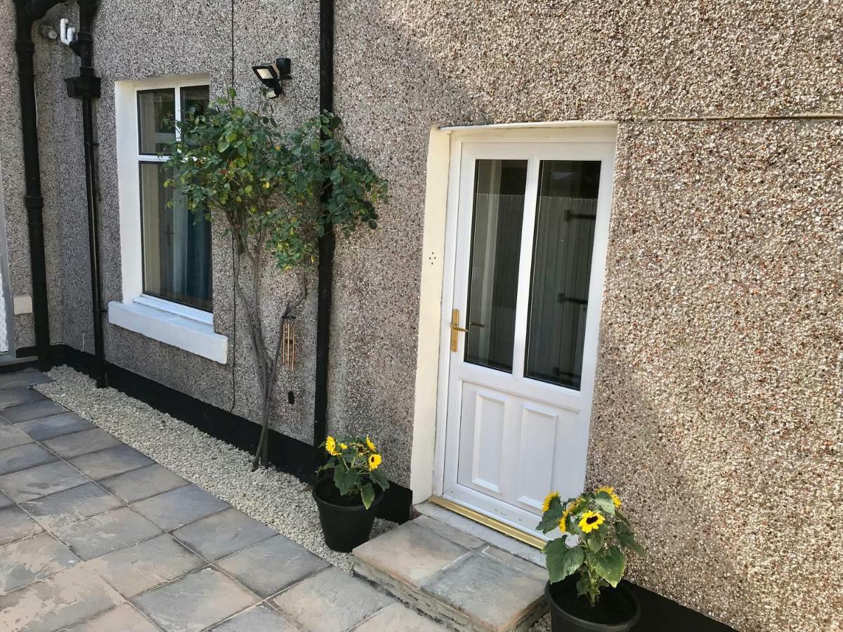 Self-Contained Studio City Centre Location Inverness Kültér fotó